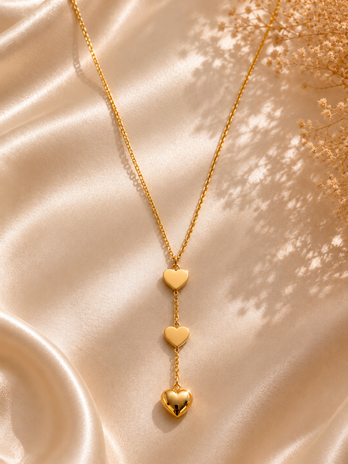 Hayat – Halskette goldfarben, Y-Kette mit drei Herzen
